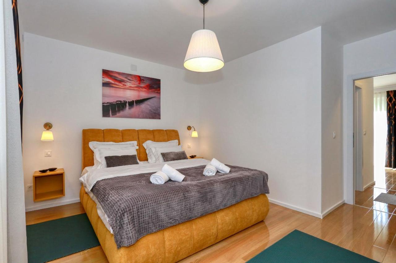 Luxury Apartments Hills Vir Kültér fotó