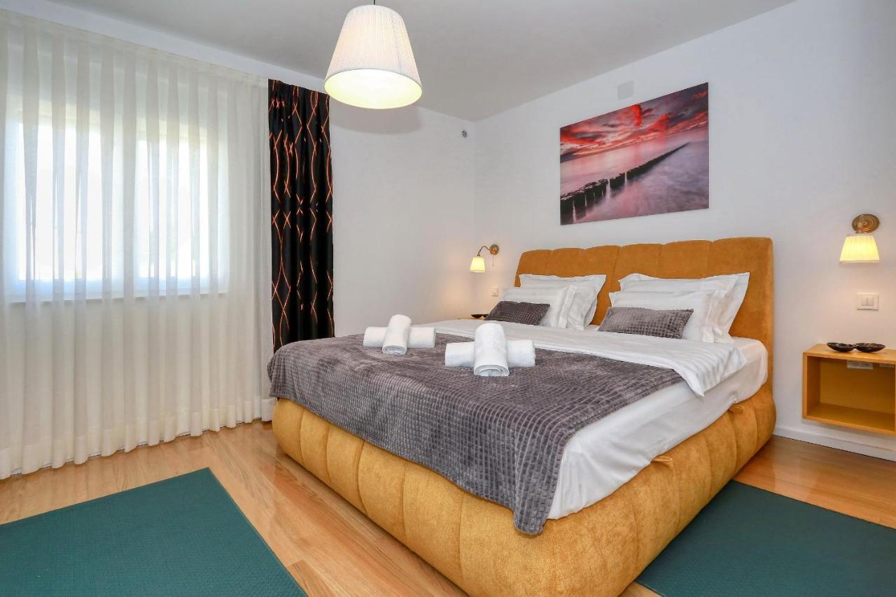 Luxury Apartments Hills Vir Kültér fotó